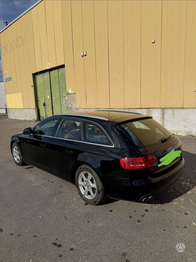 Audi A4, 1.8 l., Универсал