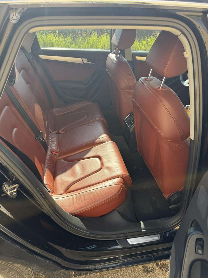 Audi A4, 1.8 l., Универсал
