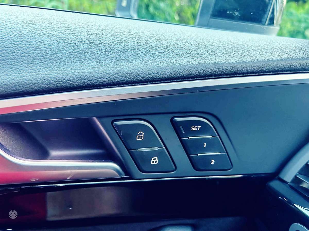Audi A4, 3.0 l., universalas