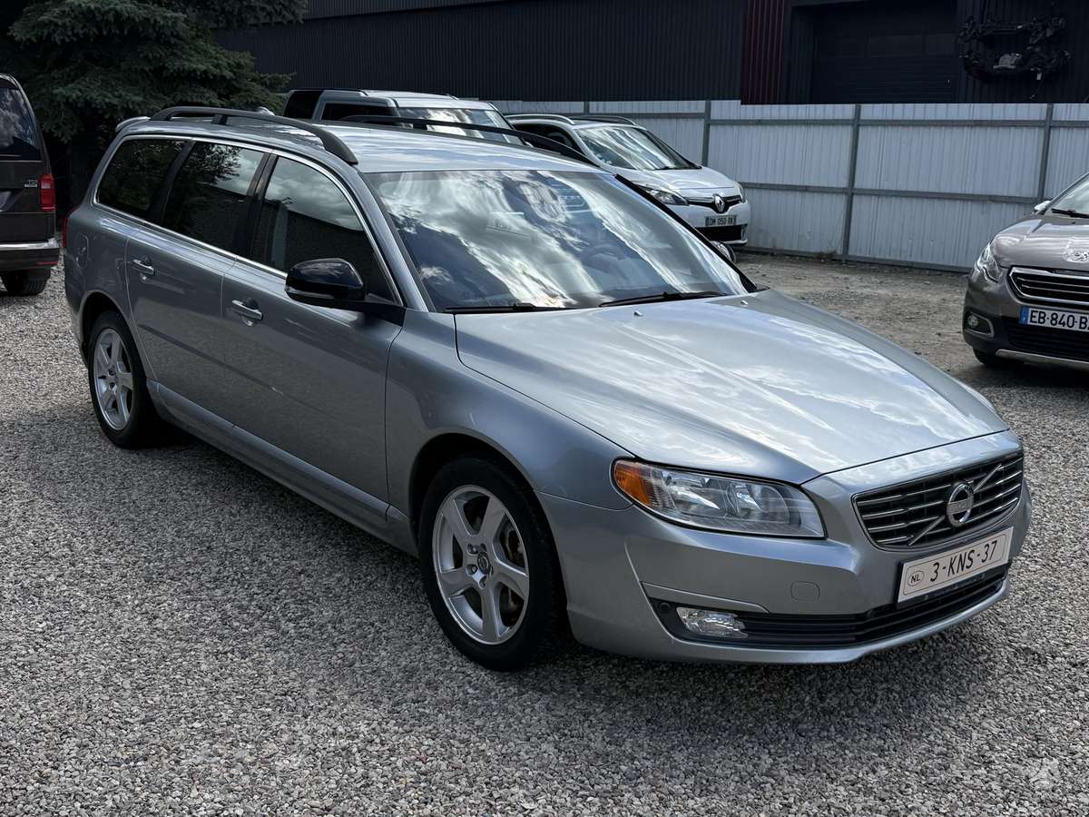 Volvo V70, 2.0 l., Универсал