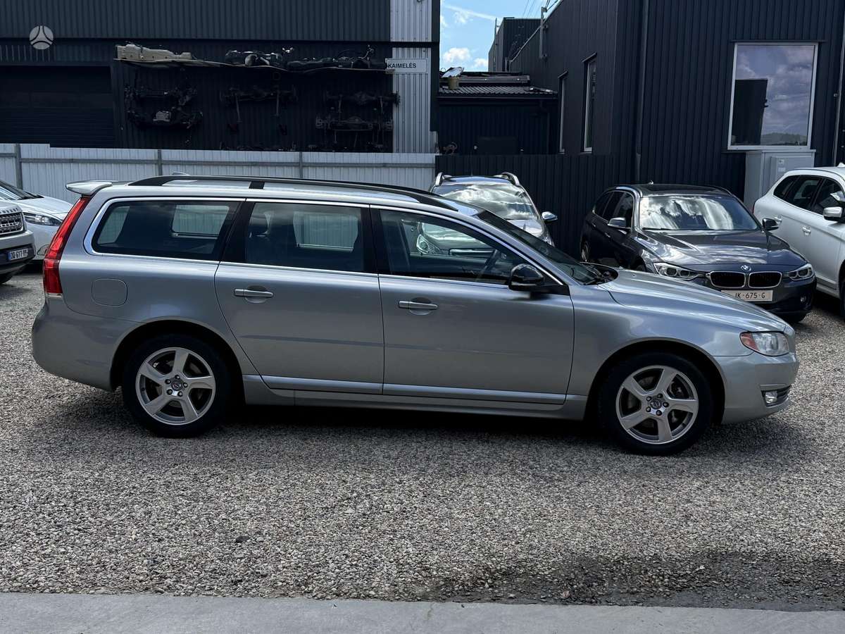 Volvo V70, 2.0 l., Универсал