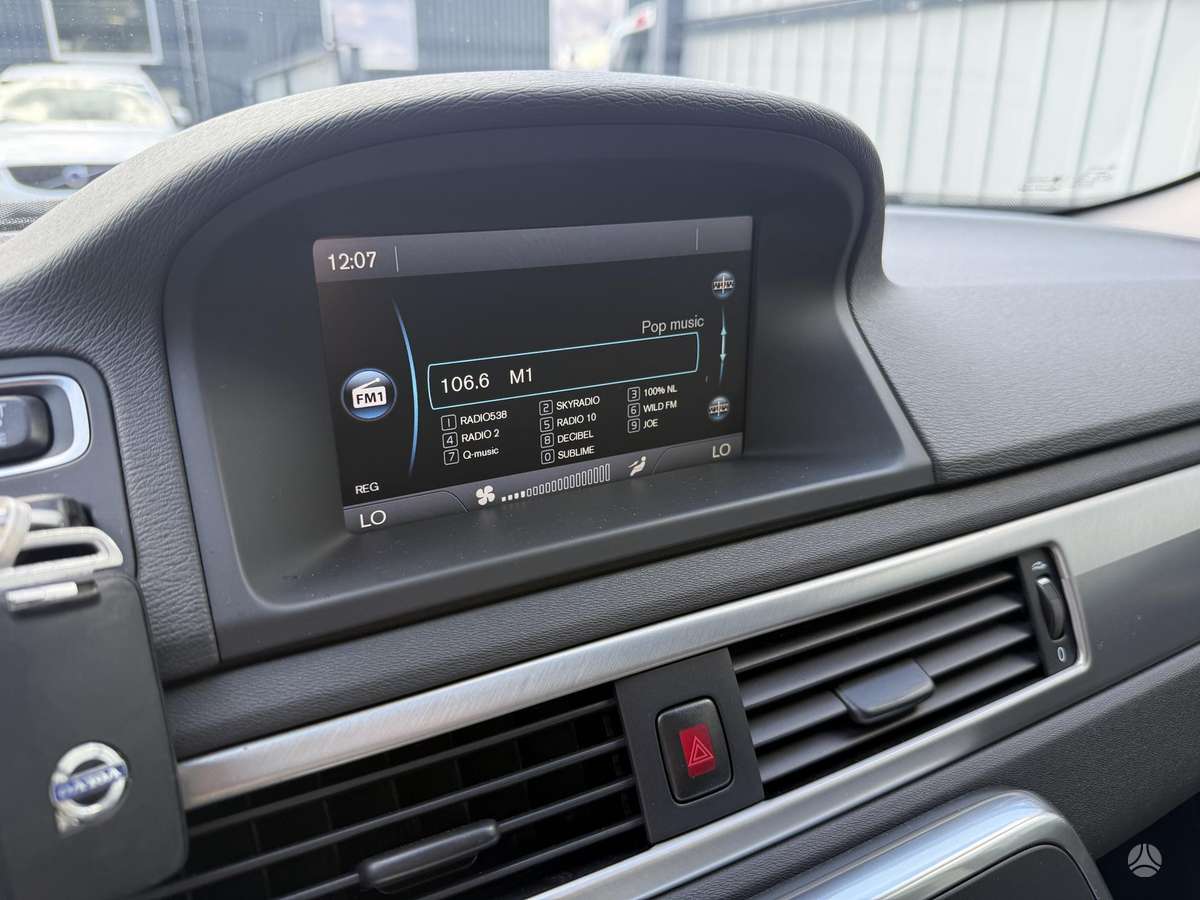 Volvo V70, 2.0 l., Универсал