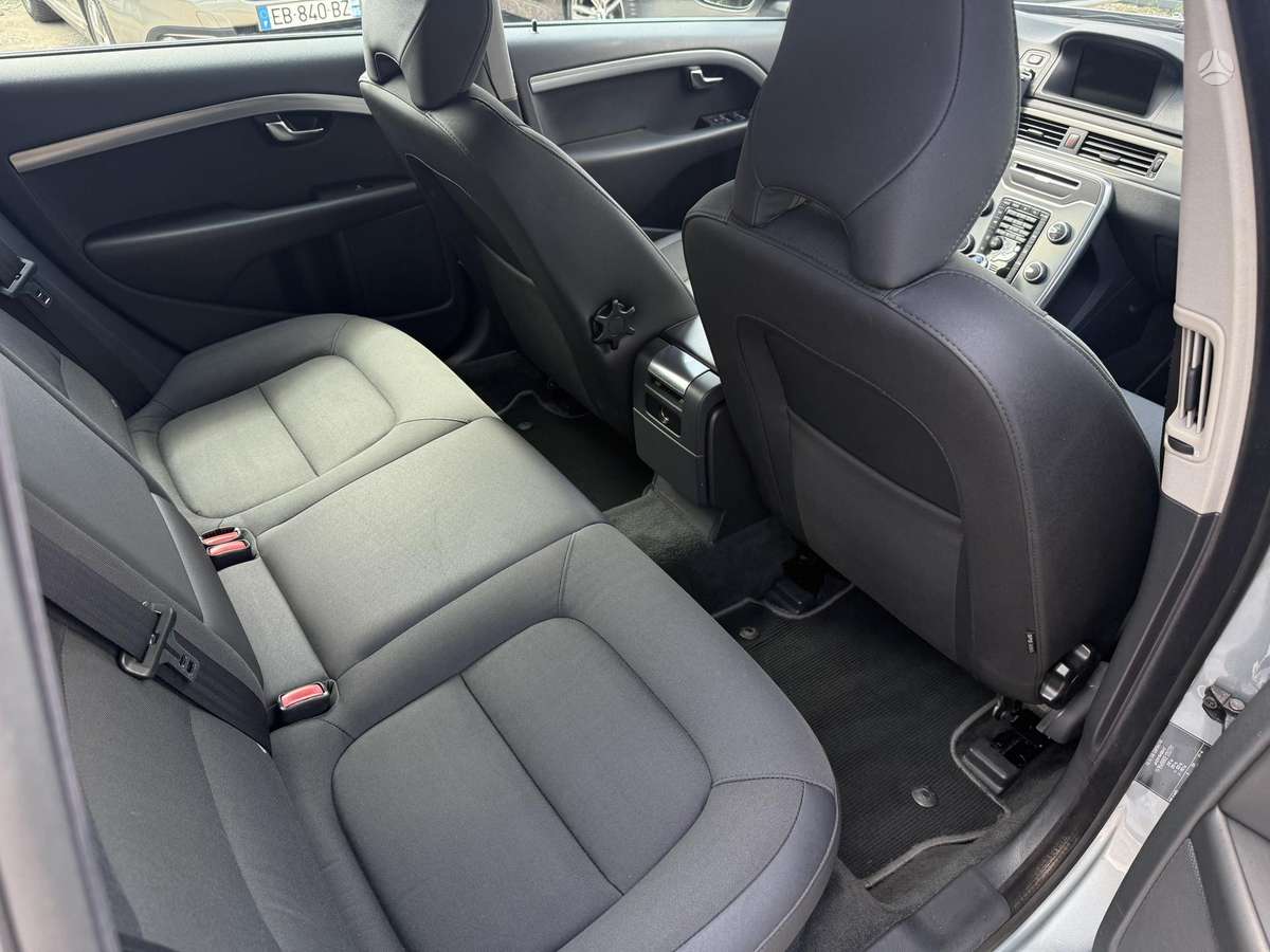 Volvo V70, 2.0 l., Универсал