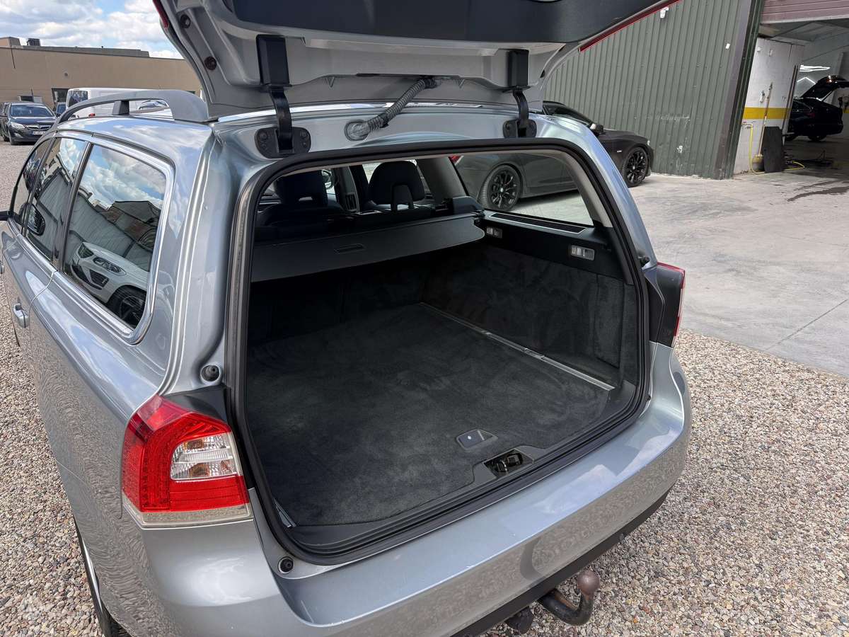 Volvo V70, 2.0 l., Универсал