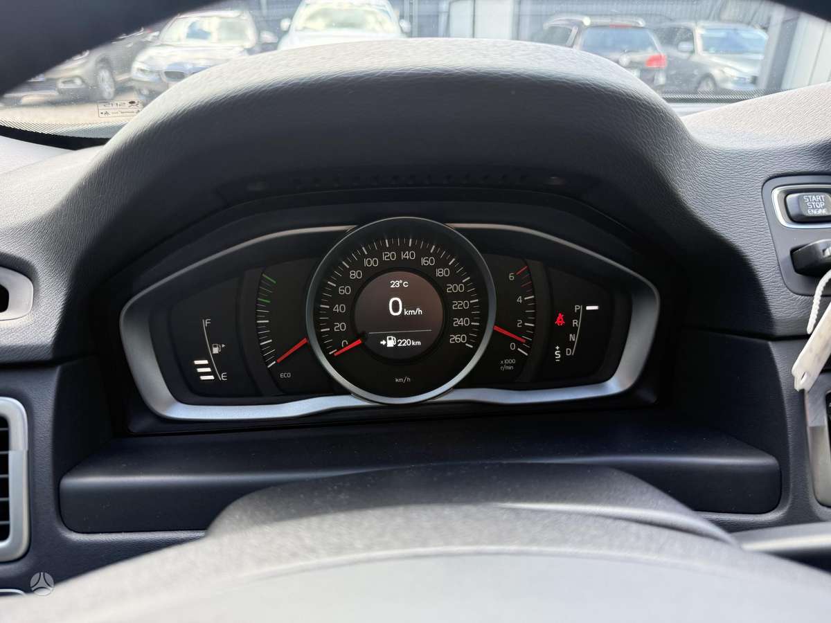 Volvo V70, 2.0 l., Универсал