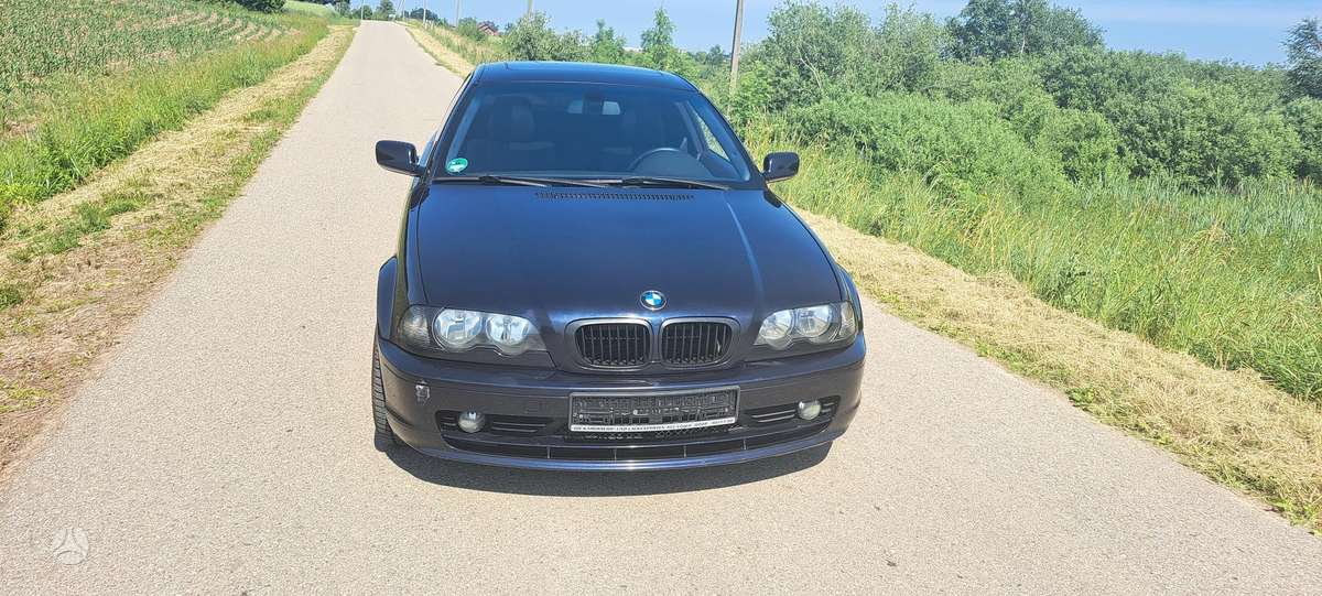 BMW 325, coupe