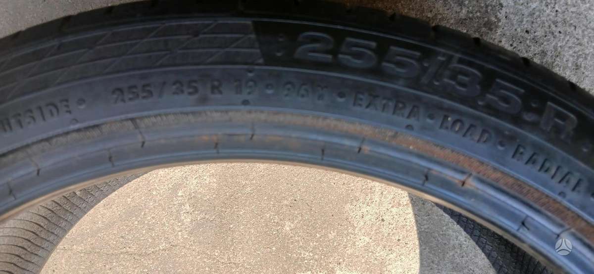 Continental, летние 255/35 R19