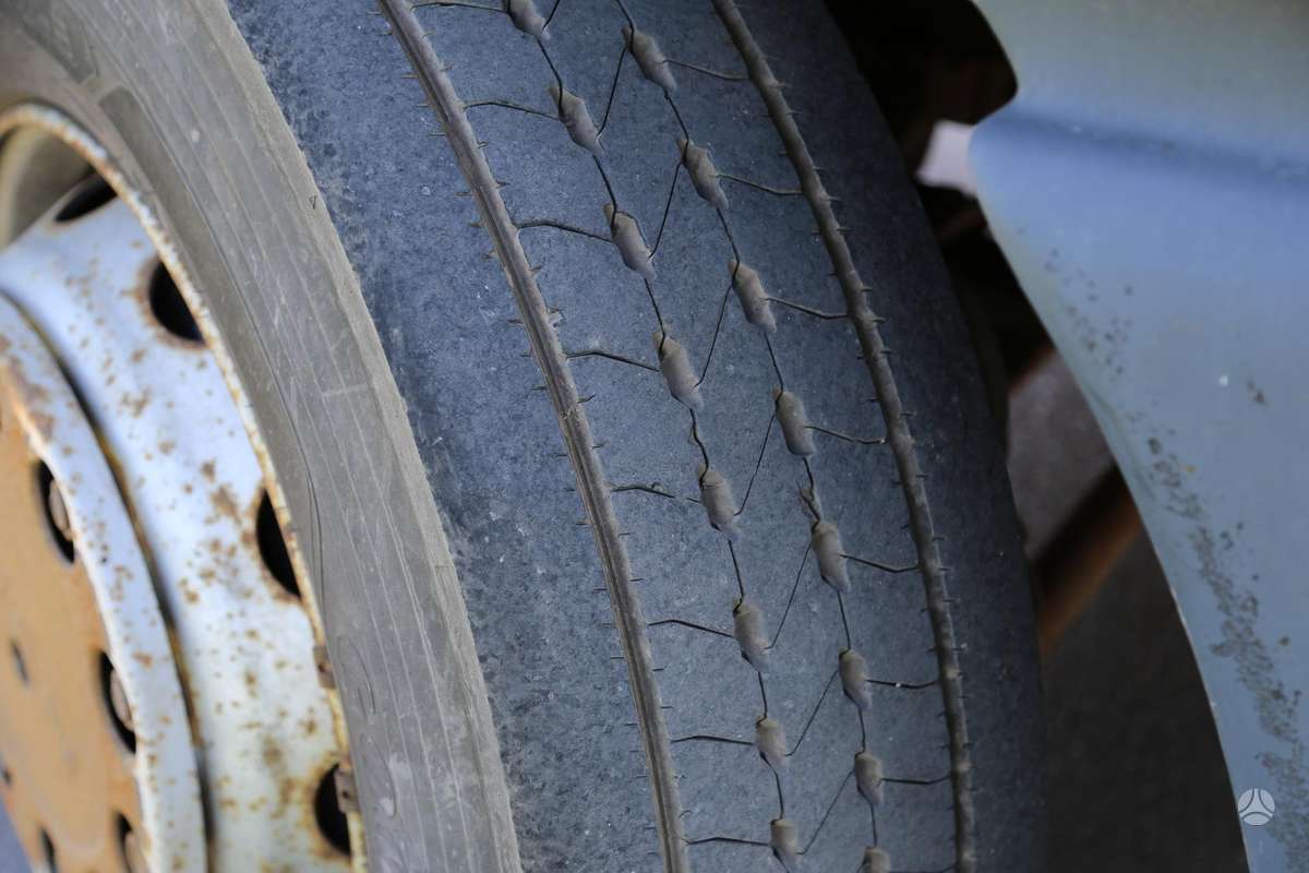 MAN TGX, 2 спальных места