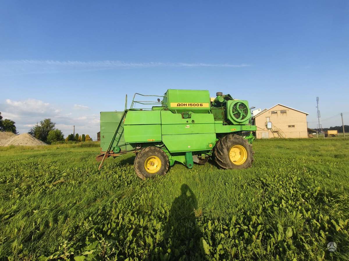 DON 1500B, combine harvesters
