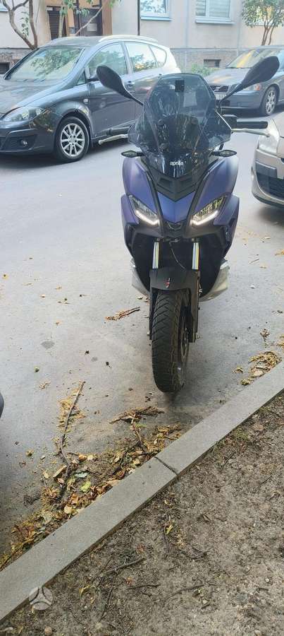 Aprilia SR 125cc, scooters / mopeds