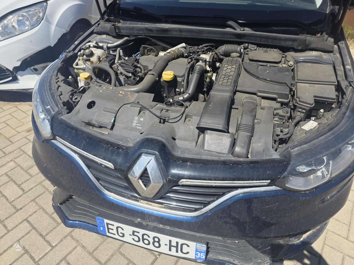 Renault Megane - 5
