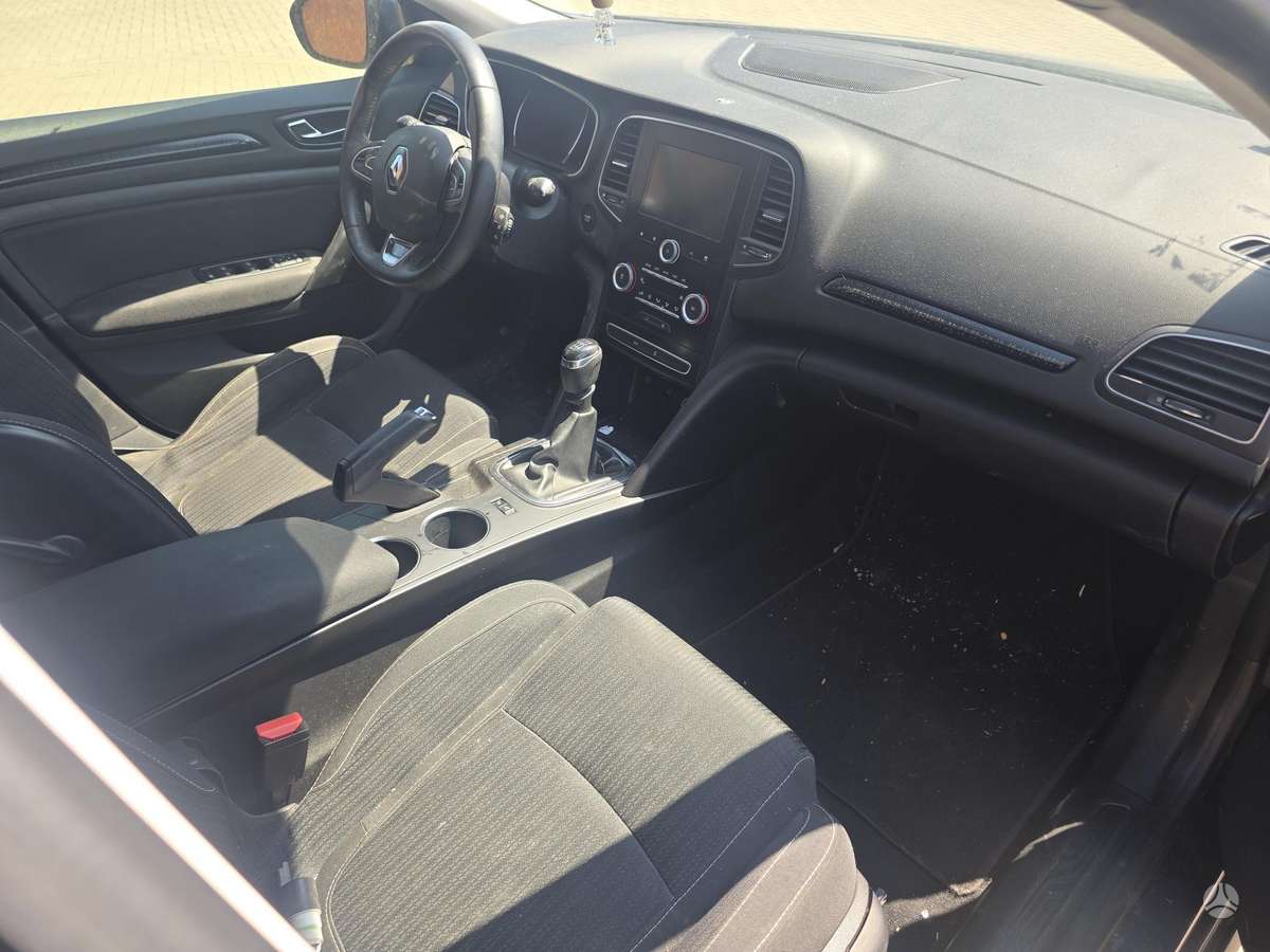 Renault Megane - 7