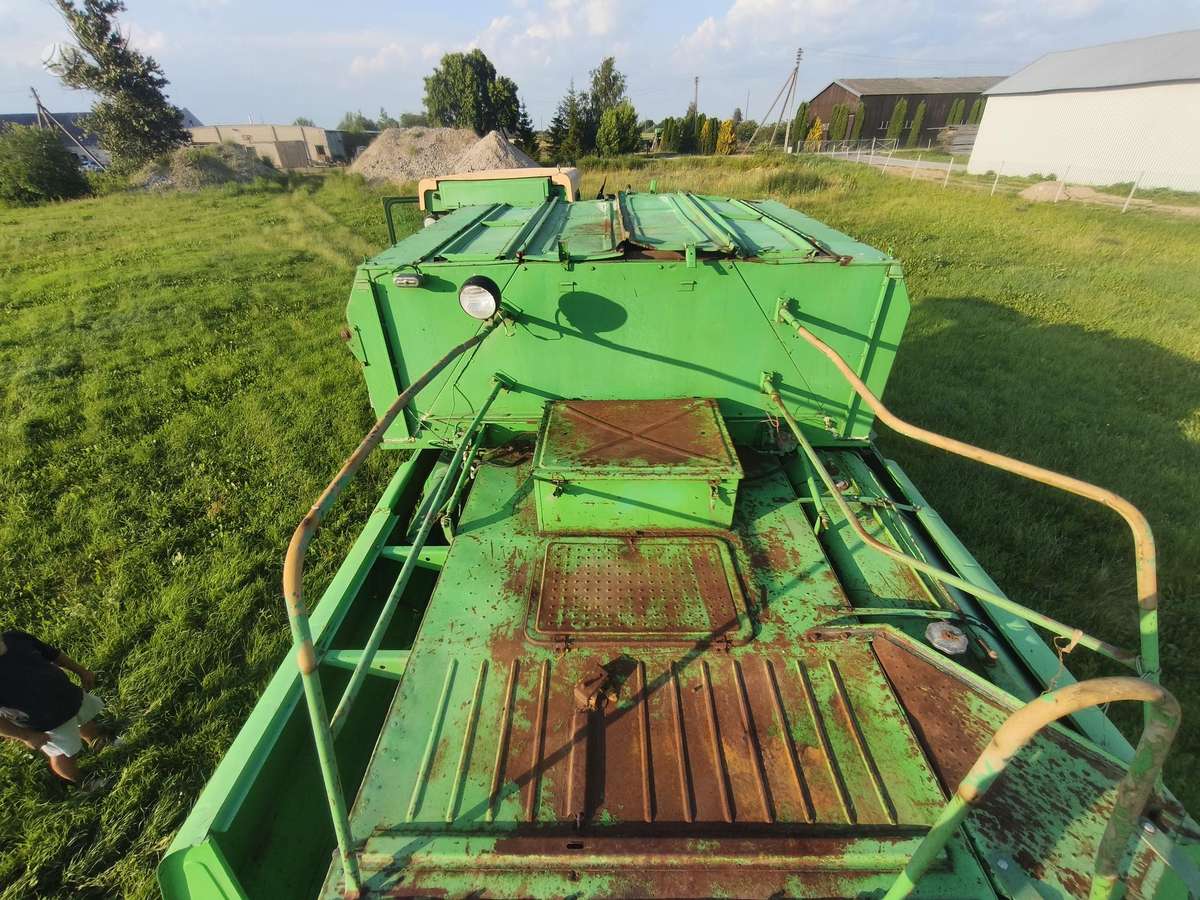 DON 1500B, combine harvesters