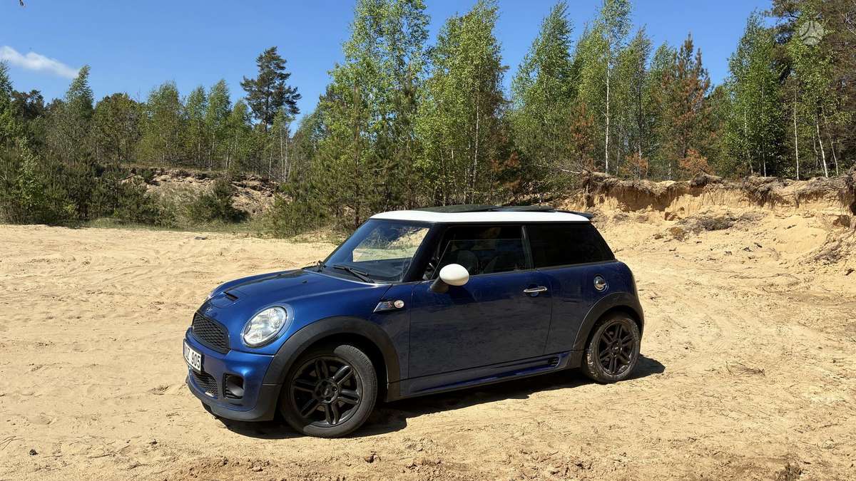 Mini Cooper JCW, 1.6 l., hatchback