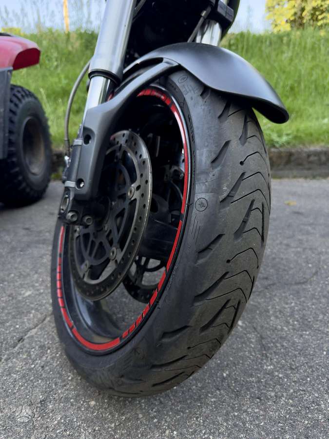 Ducati Monster 695cc, street / классические