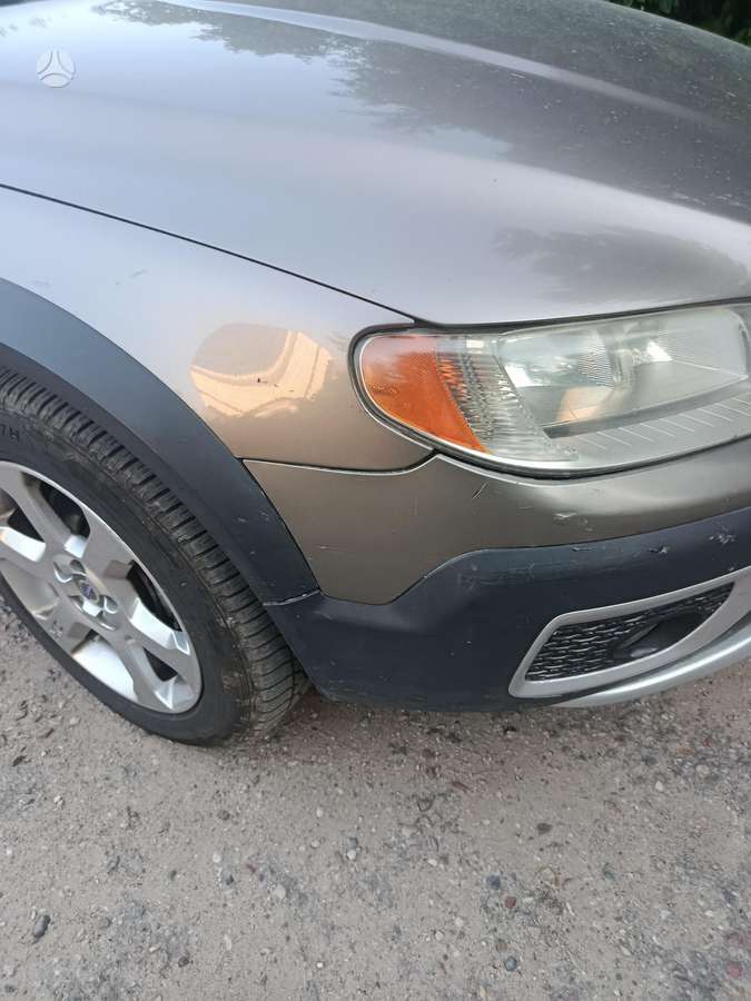 Volvo XC70 - 5