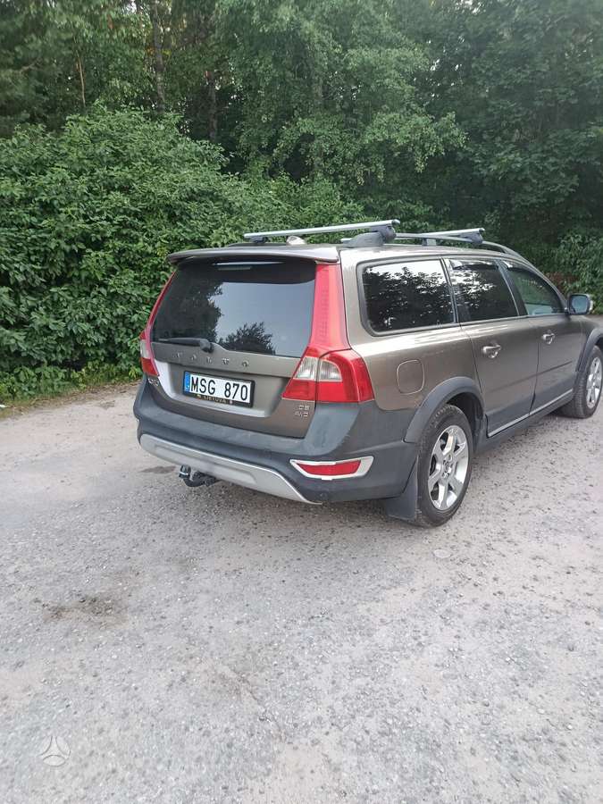 Volvo XC70 - 9