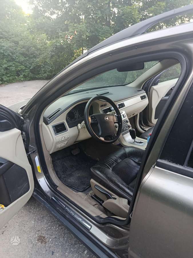 Volvo XC70, 2.4 l., Универсал