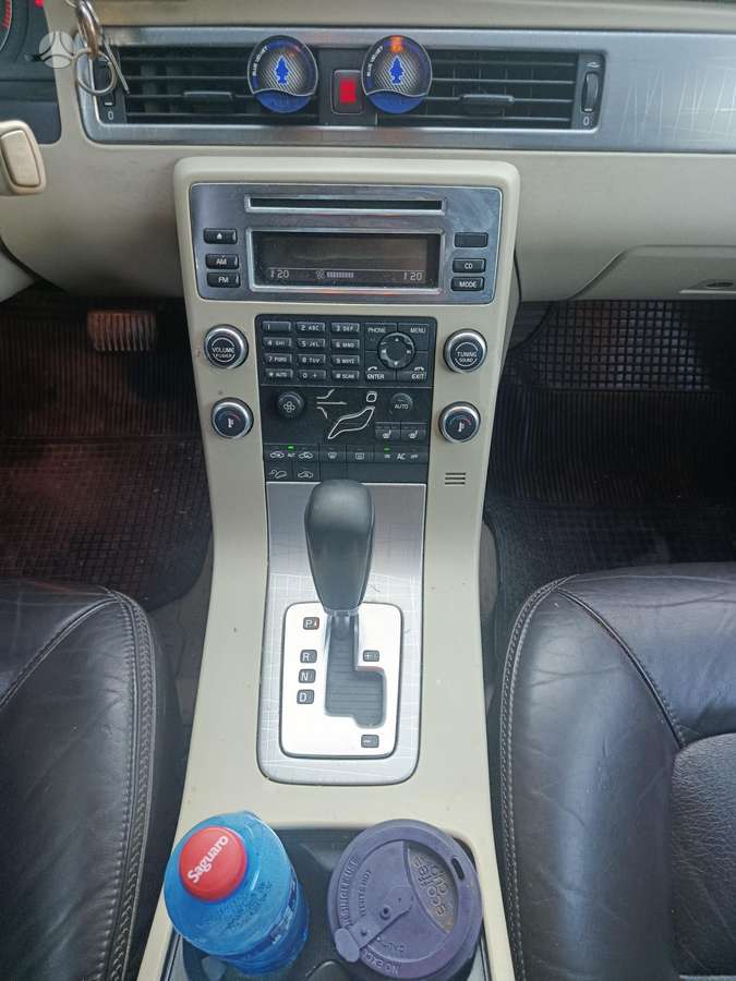 Volvo XC70, 2.4 l., Универсал
