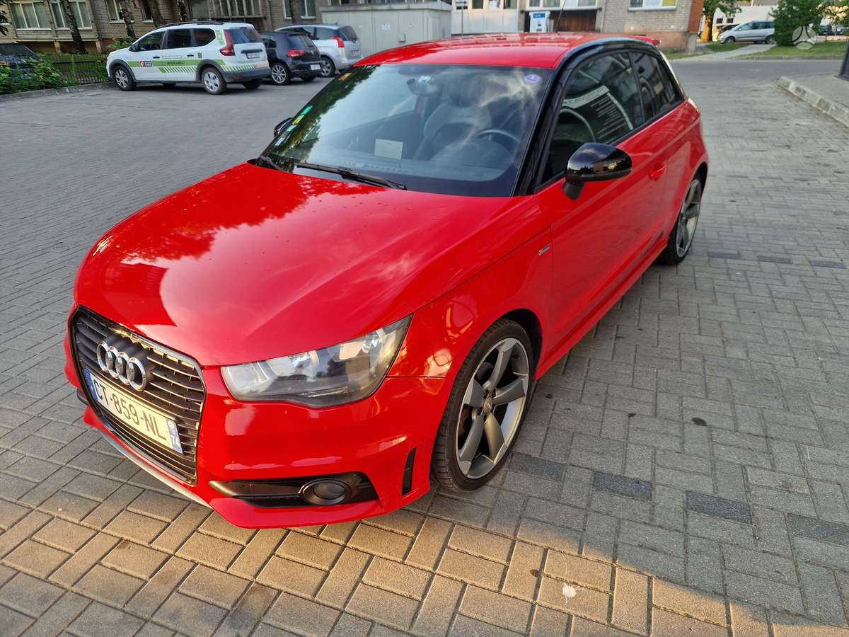 Audi A1, 1.4 l., Купе (coupe)