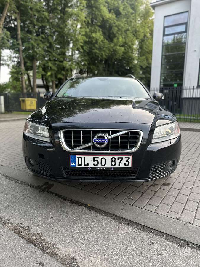 Volvo V70, 2.0 l., Универсал