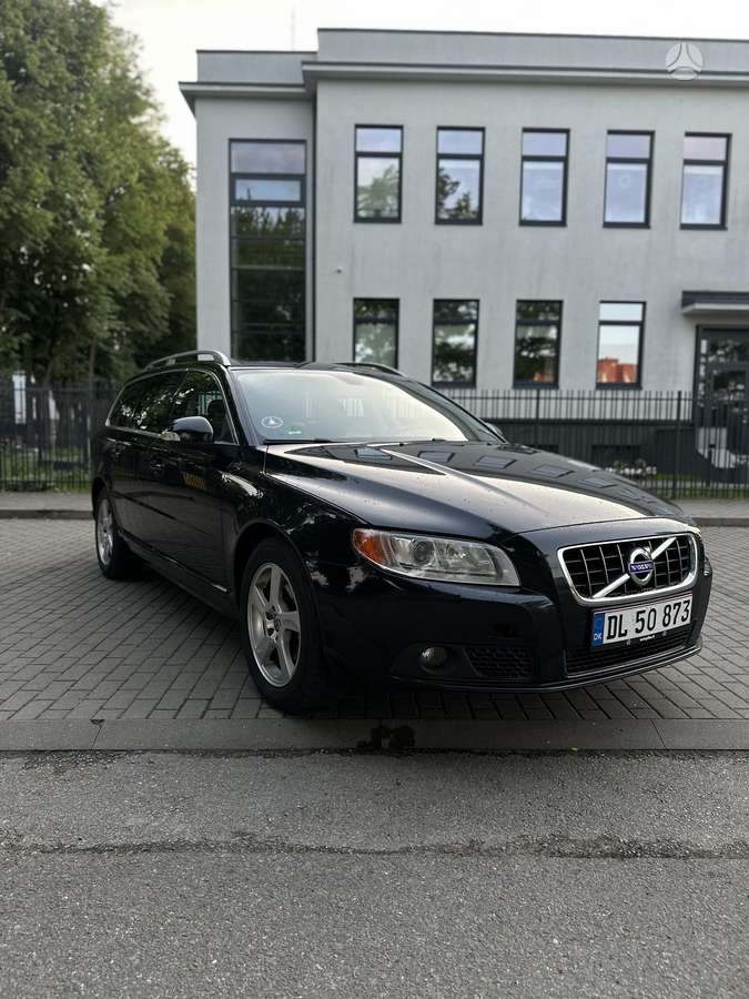 Volvo V70, 2.0 l., Универсал