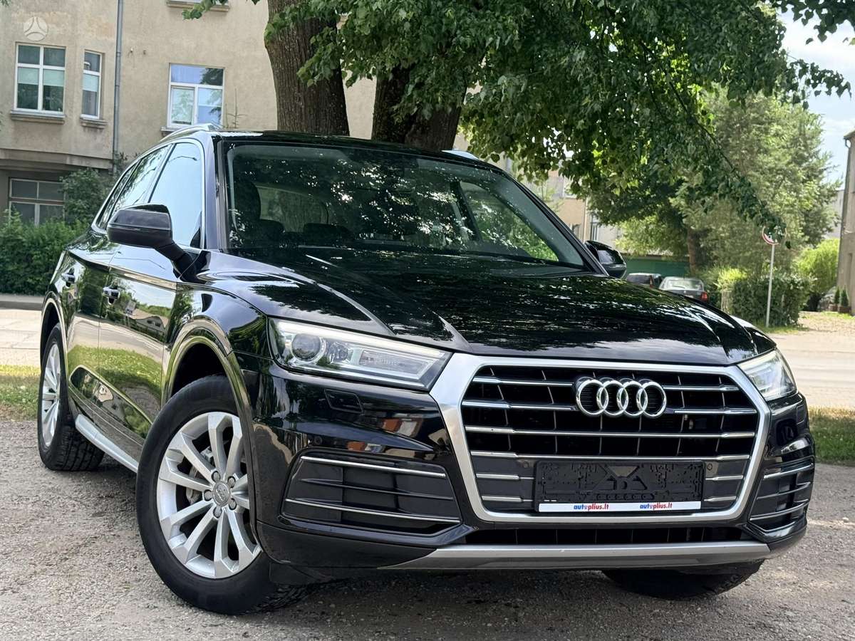 Audi Q5, 2.0 l., Внедорожник / Кроссовер