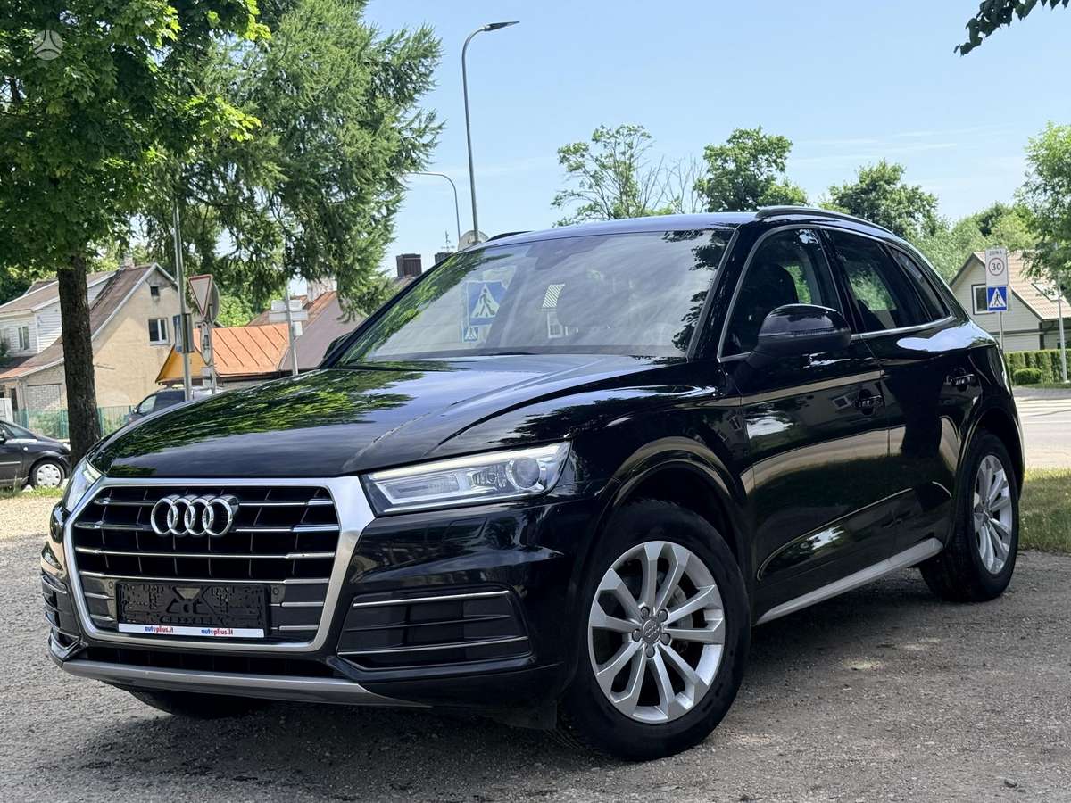 Audi Q5, 2.0 l., Внедорожник / Кроссовер