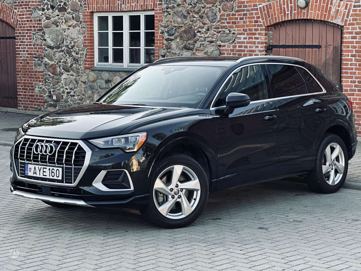 Audi Q3, 2.0 l., hatchback