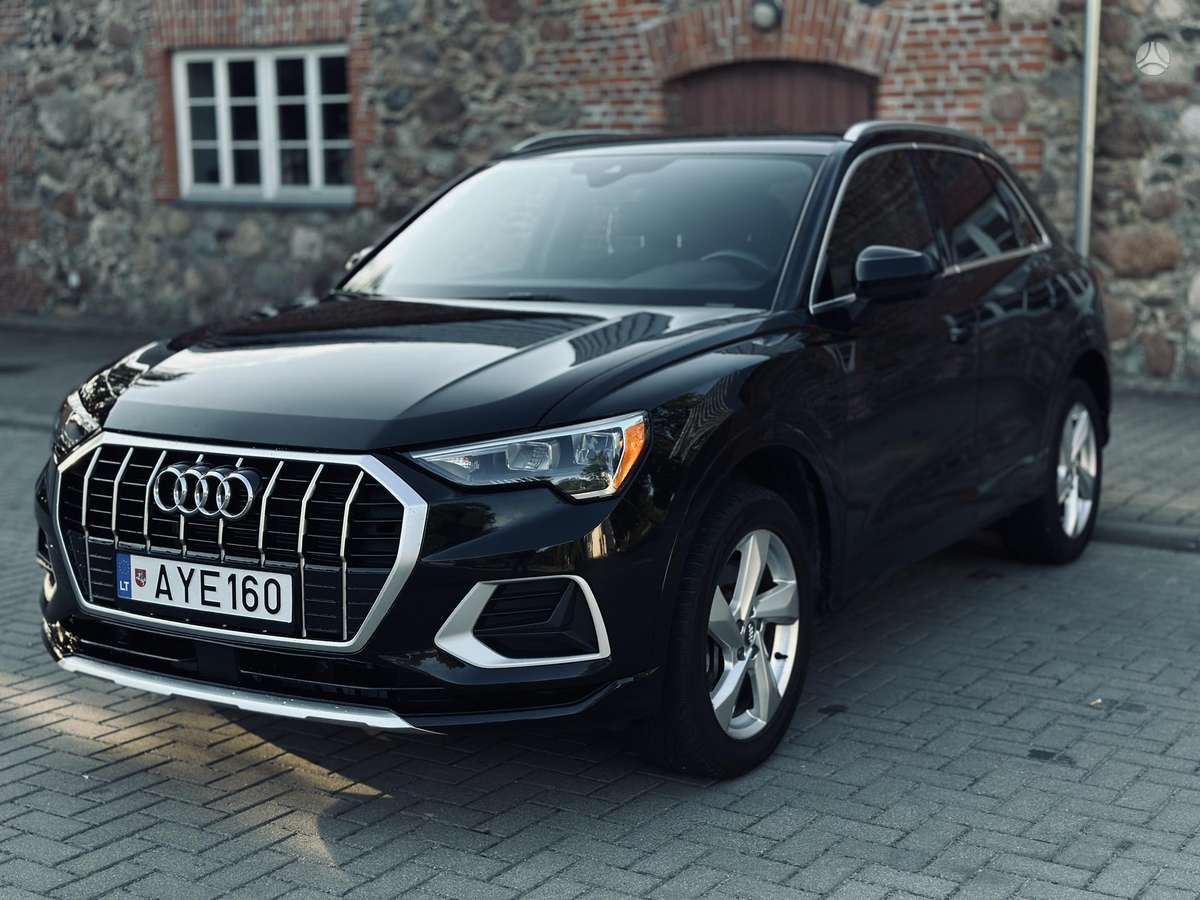 Audi Q3, 2.0 l., hatchback
