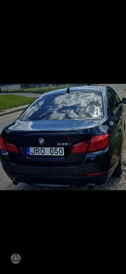BMW 535, 3.0 l., Седан
