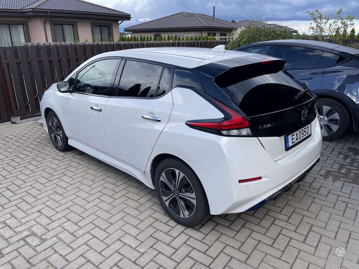 Nissan Leaf, 62 kWh, hečbekas