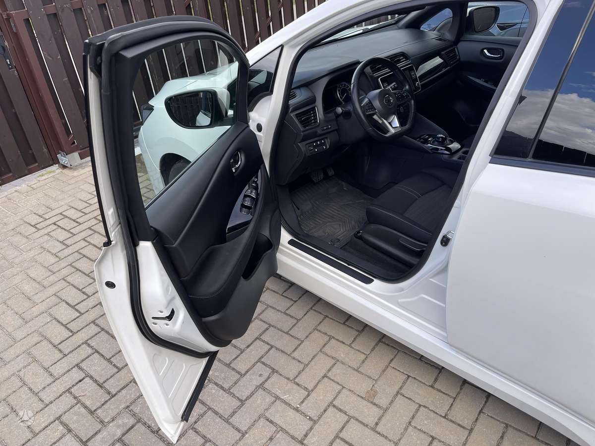 Nissan Leaf, 62 kWh, hečbekas