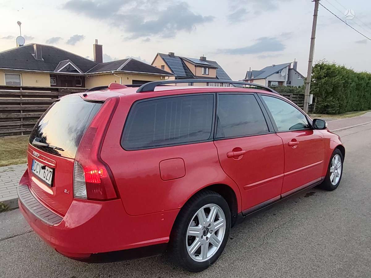 Volvo V50, 2.4 l., Универсал