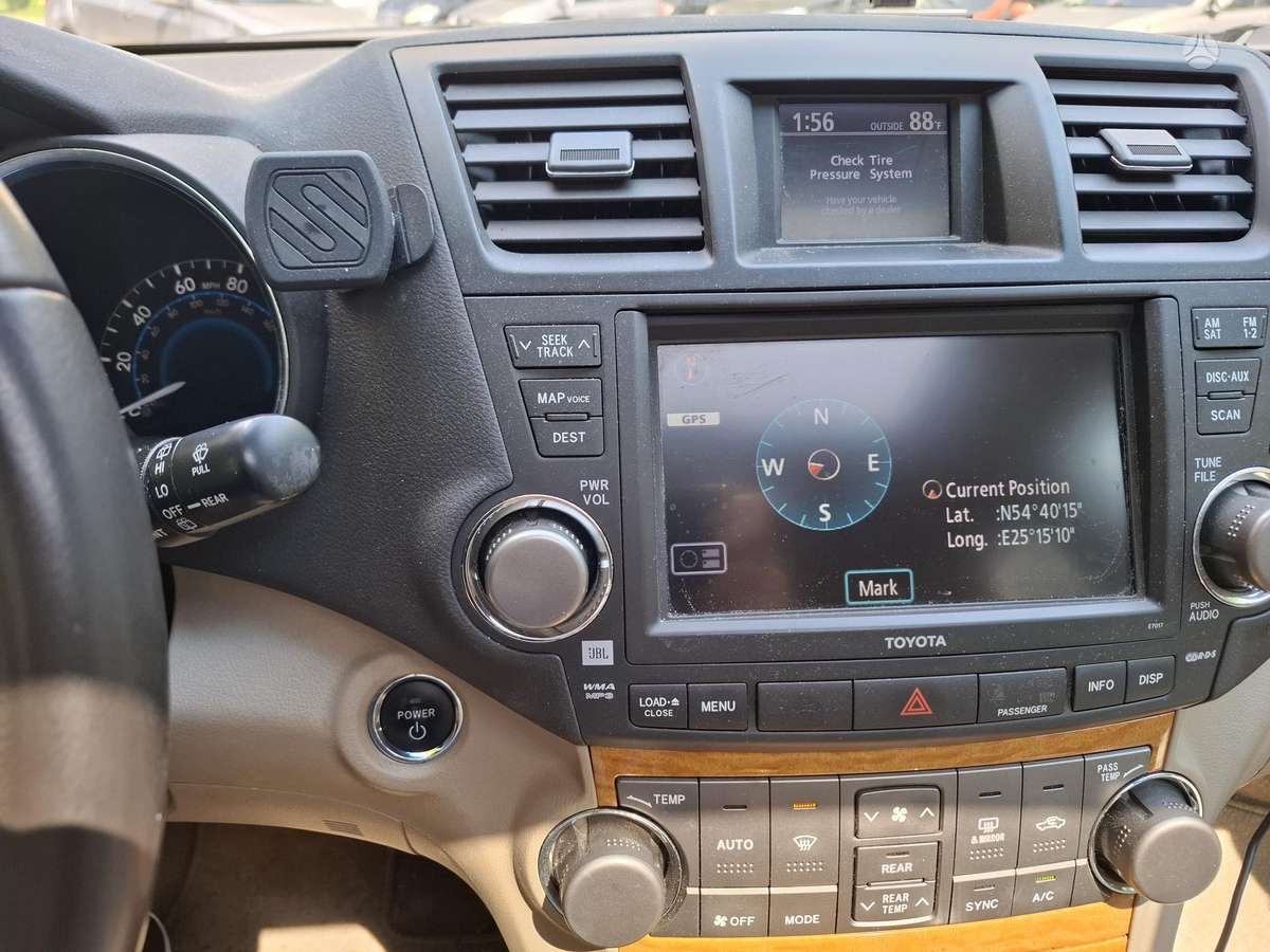 Toyota Highlander - 8
