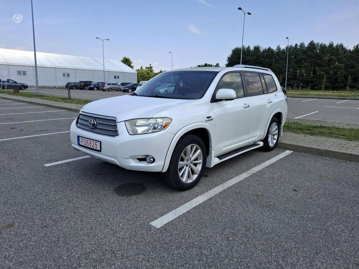 Toyota Highlander - 3