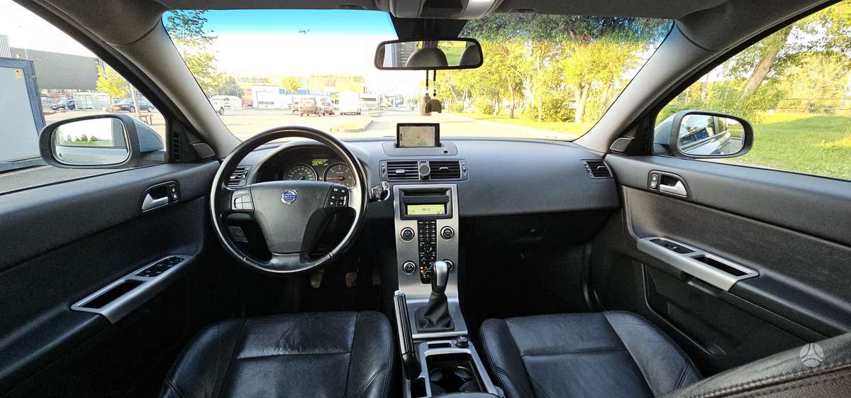 Volvo V50, 2.0 l., Универсал