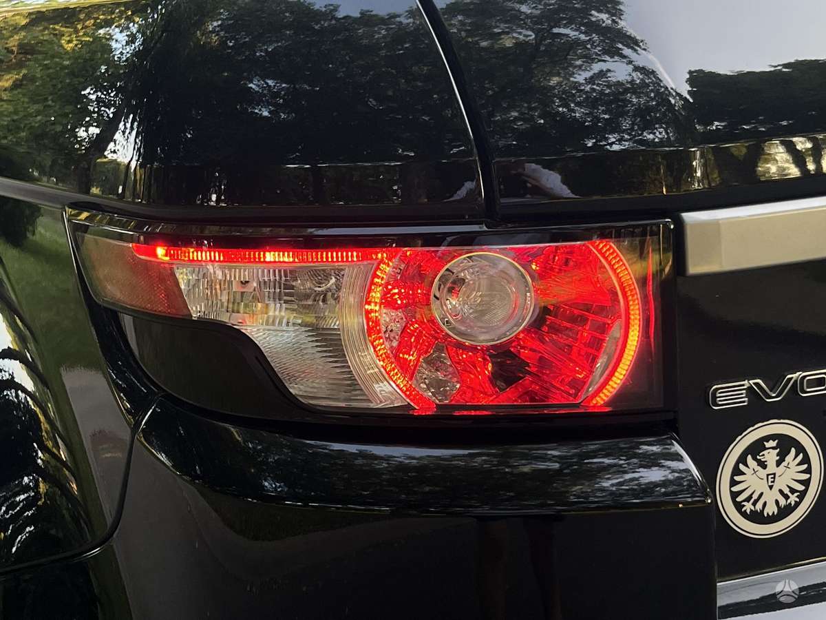 Land Rover Evoque, 2.2 l., off-road / crossover