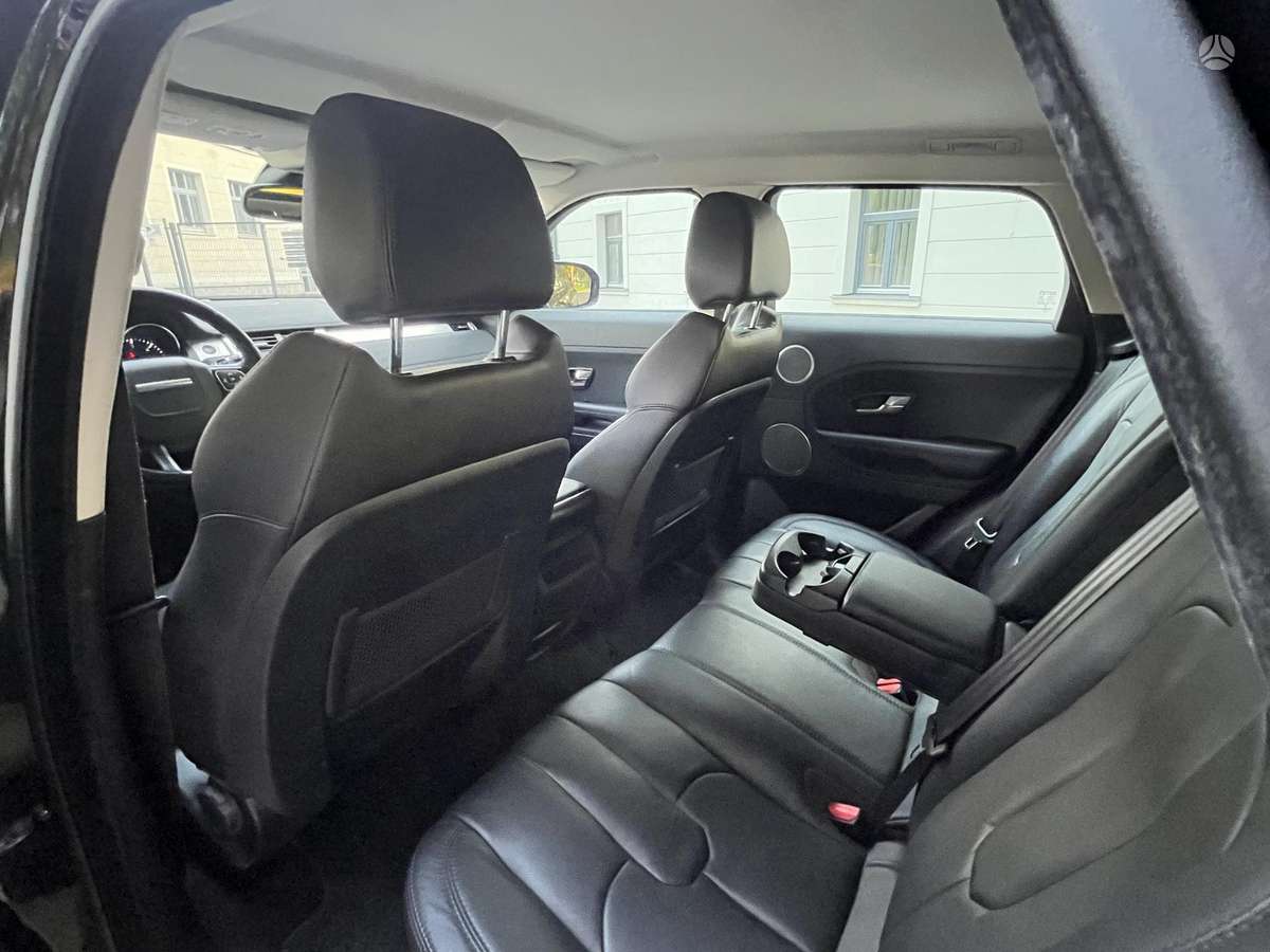 Land Rover Evoque, 2.2 l., off-road / crossover