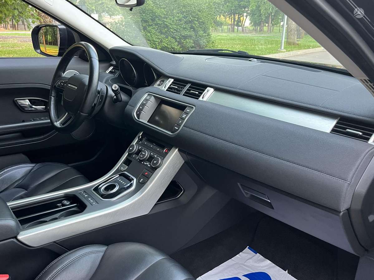 Land Rover Evoque, 2.2 l., off-road / crossover