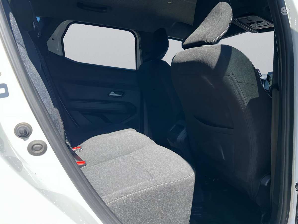 Dacia Duster, 1.2 l., off-road / crossover