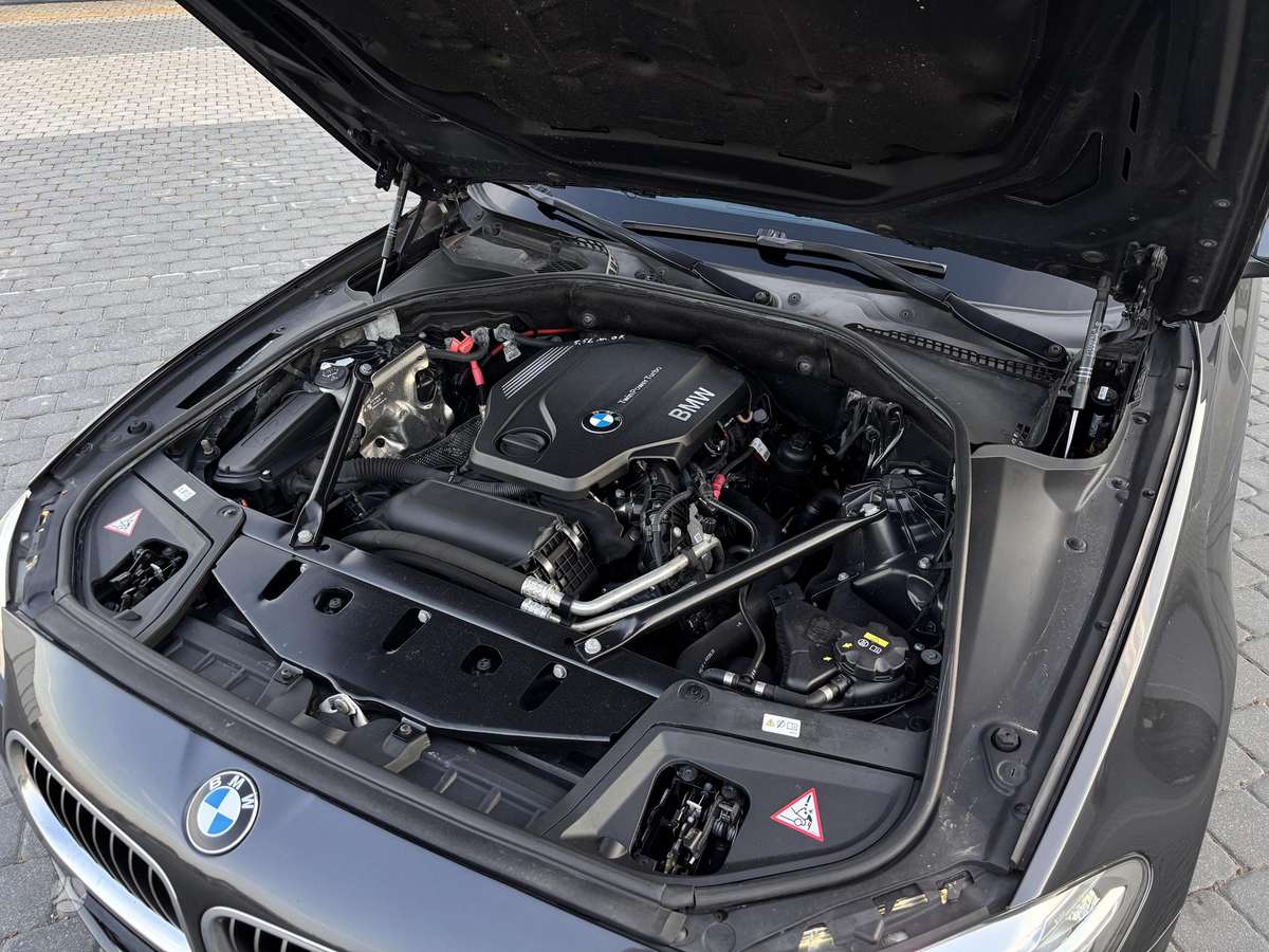 BMW 520, 2.0 l., Универсал