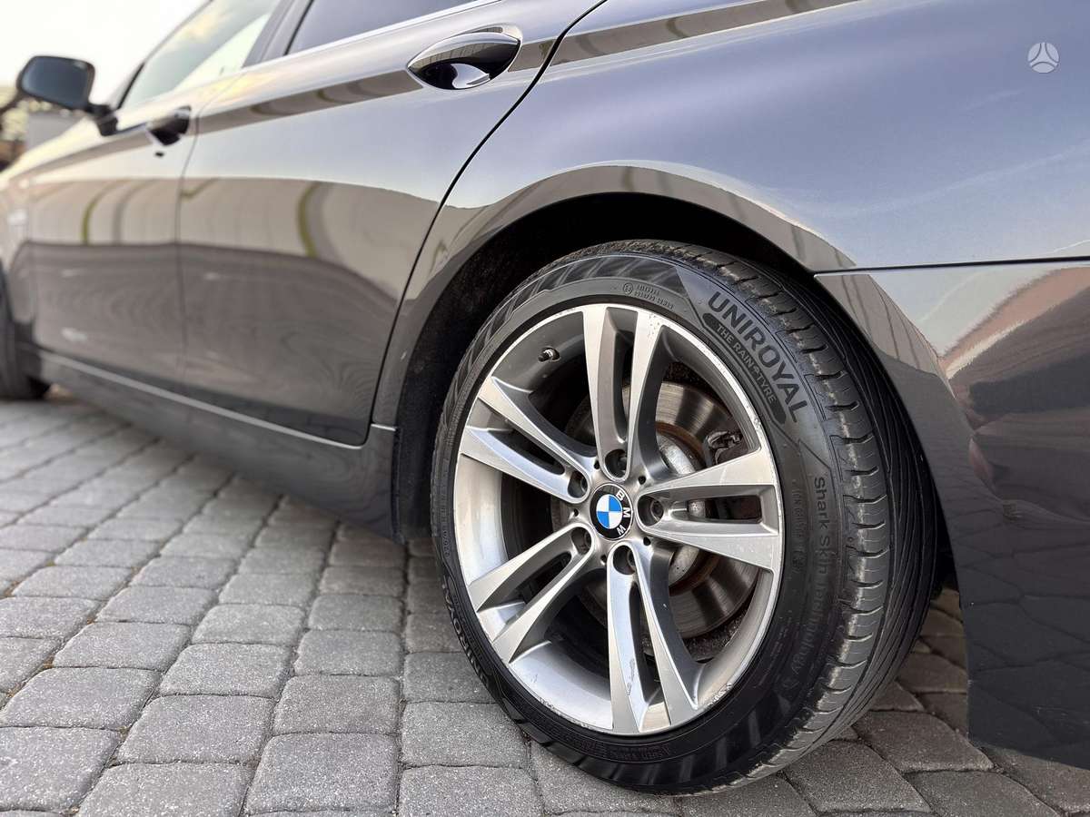 BMW 520, 2.0 l., wagon