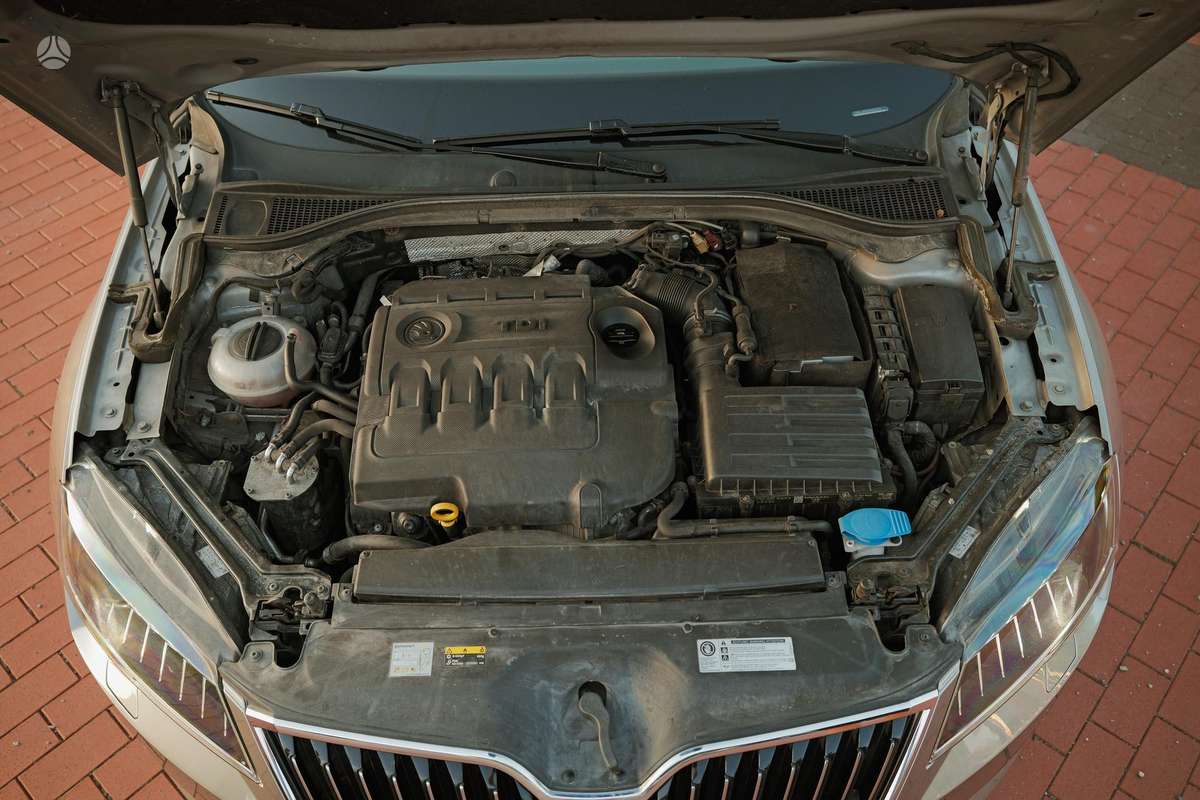 Skoda Superb, 2.0 l., wagon