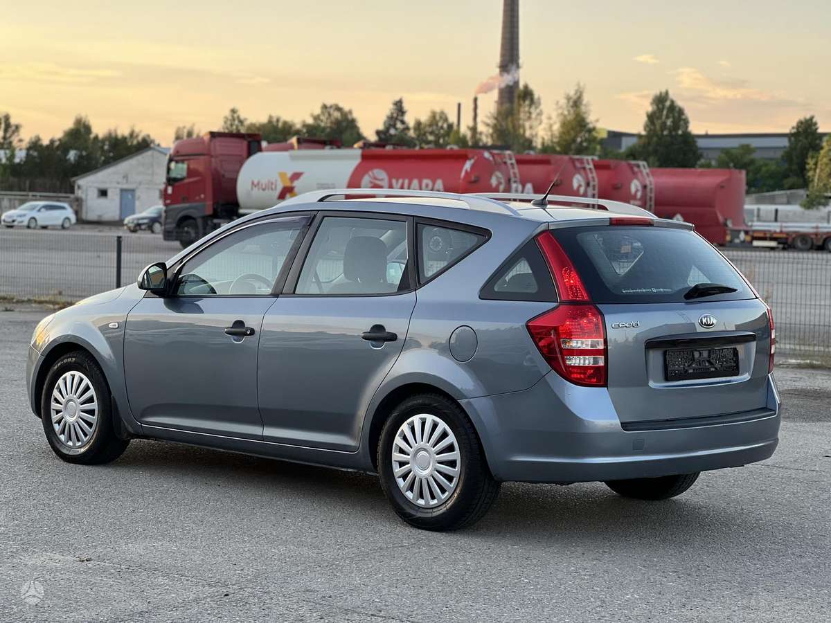 Kia Ceed, 1.6 l., Универсал