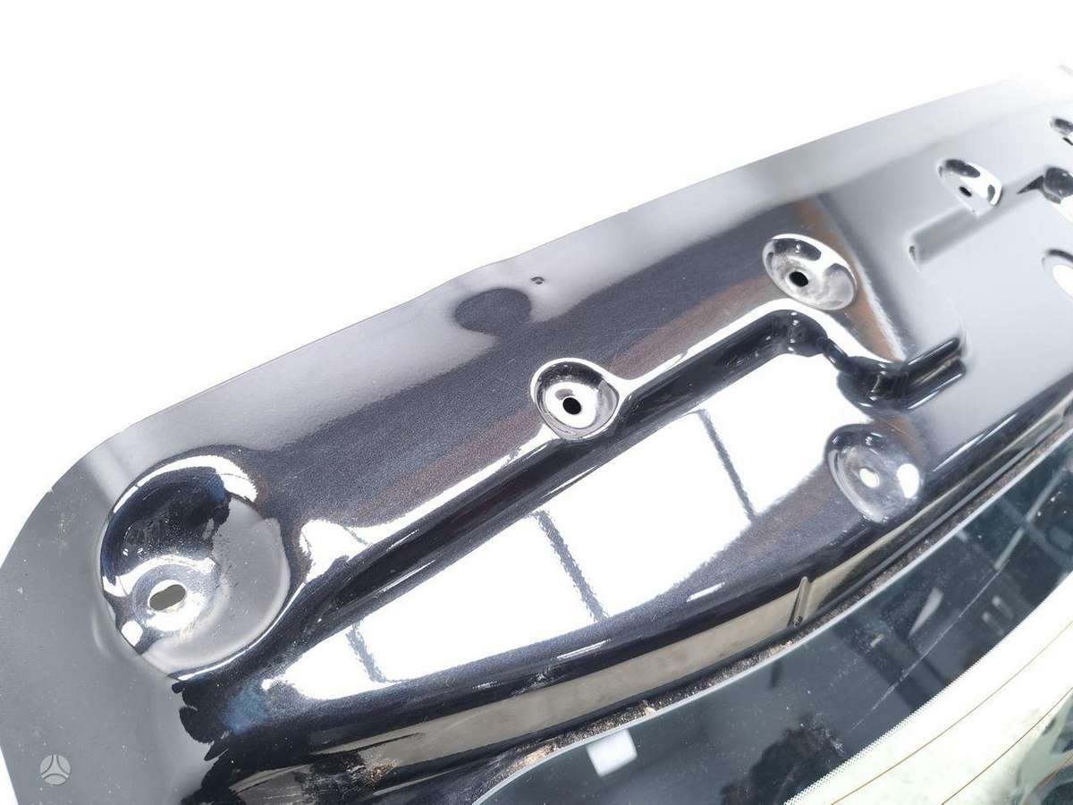 Kia Sportage hood (front, rear)