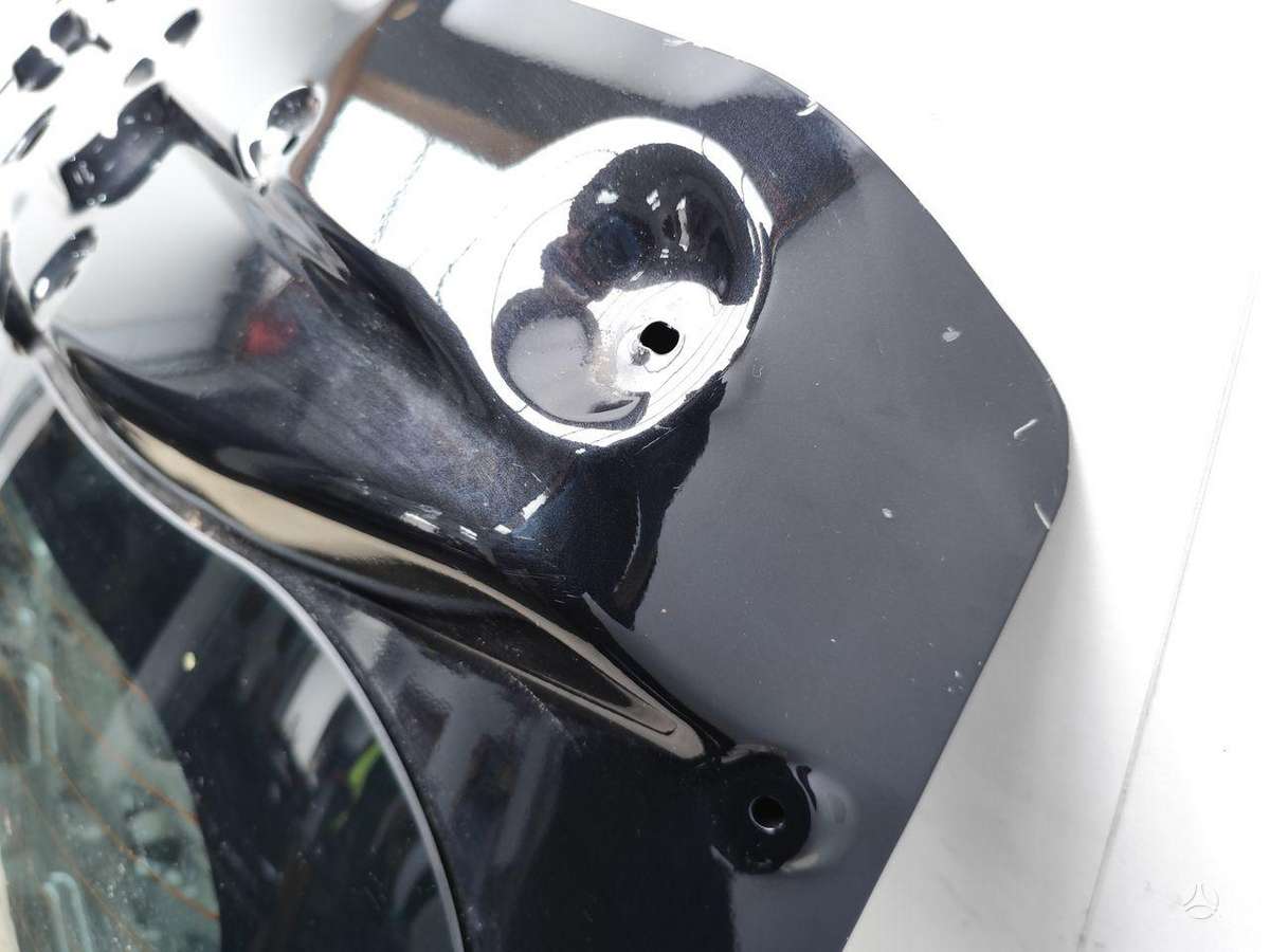 Kia Sportage hood (front, rear)