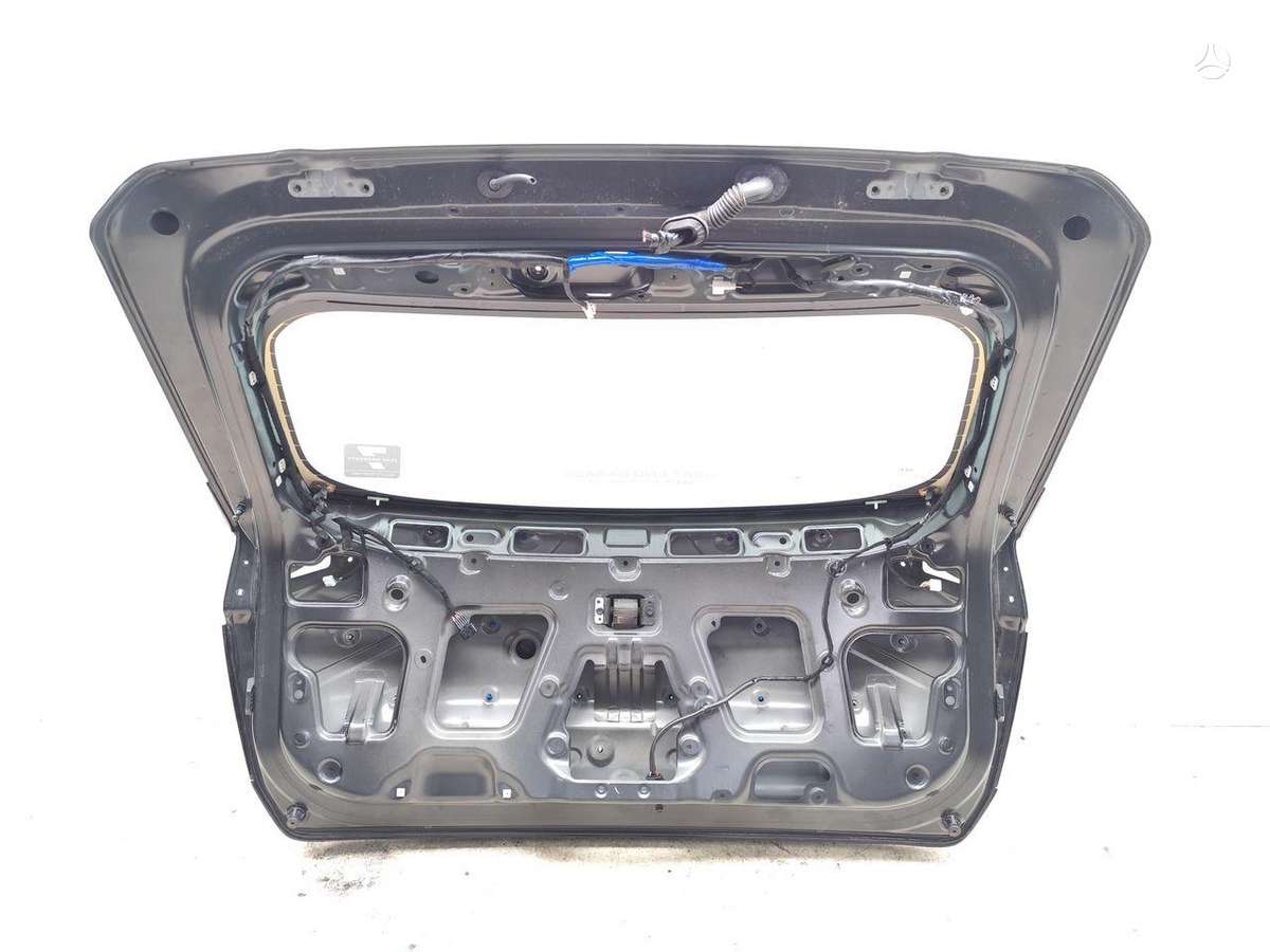 Kia Sportage hood (front, rear)