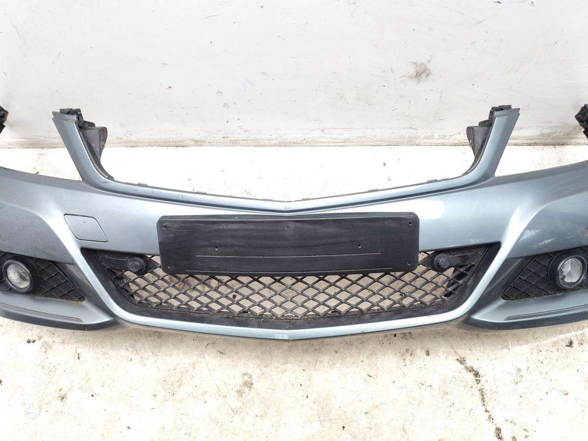 Mercedes-Benz 220 bumpers
