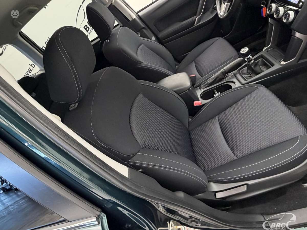 Subaru Forester, 2.0 l., Внедорожник / Кроссовер